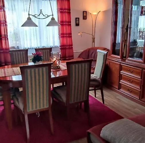 Сasa de vacaciones Holiday Home Moldava *