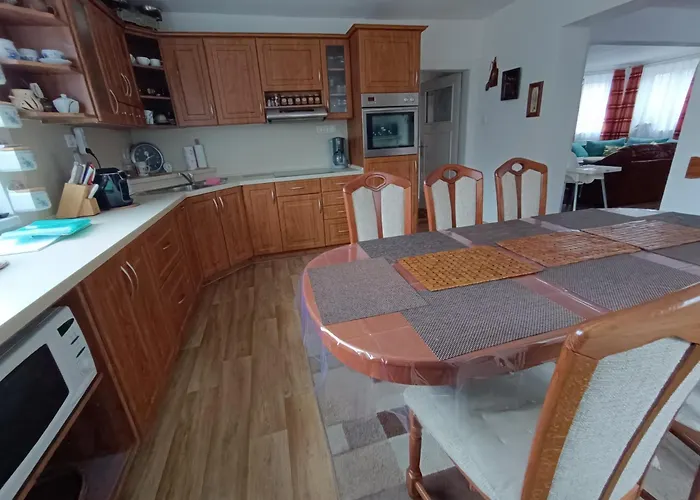 Holiday Home Moldava * Moldava